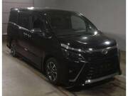 2020 TOYOTA VOXY