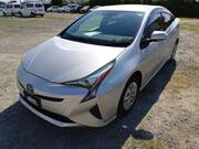 2018 TOYOTA PRIUS S