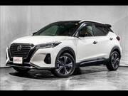 2021 NISSAN KICKS
