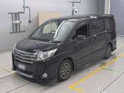 2015 TOYOTA NOAH