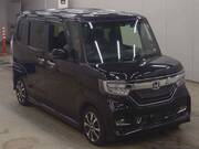 2018 HONDA N-BOX CUSTOM