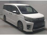 2016 TOYOTA VOXY