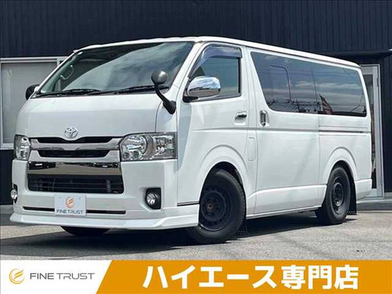 -HIACE VAN