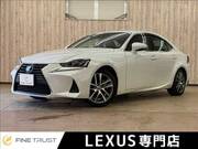 2017 LEXUS IS