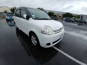 2009 TOYOTA SIENTA X LIMITED