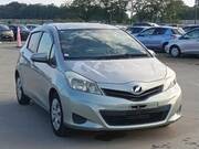 2011 TOYOTA VITZ U