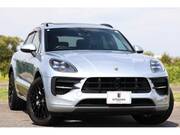 2020 PORSCHE MACAN