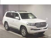 2017 TOYOTA LAND CRUISER