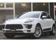 2016 PORSCHE MACAN