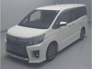 2017 TOYOTA VOXY