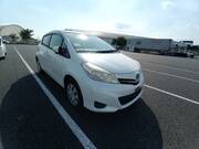 2011 TOYOTA VITZ JEWELA