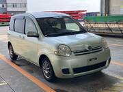 2009 TOYOTA SIENTA X LIMITED