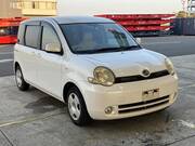 2003 TOYOTA SIENTA G