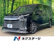 2022 TOYOTA VOXY