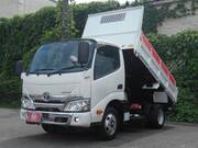 2022 TOYOTA DYNA