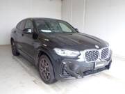 2023 BMW X4