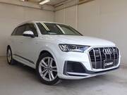 2021 AUDI Q7