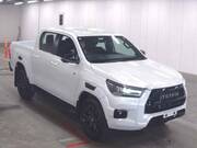 2023 TOYOTA HILUX