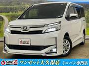 2017 TOYOTA VOXY V