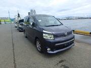 2010 TOYOTA VOXY ZS KIRAMEKI II