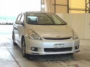 2004 TOYOTA WISH