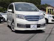 2013 NISSAN SERENA