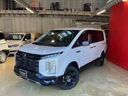 2025 MITSUBISHI DELICA D5