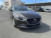 2017 MAZDA AXELA 15S