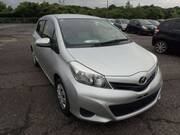 2012 TOYOTA VITZ F