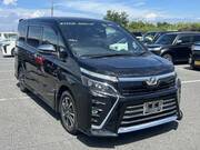 2018 TOYOTA VOXY