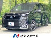 2022 TOYOTA VOXY
