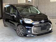 2023 TOYOTA SIENTA