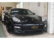 2012 PORSCHE PANAMERA