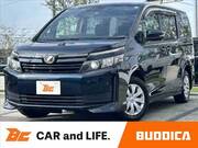 2016 TOYOTA VOXY