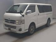 2010 TOYOTA REGIUS ACE VAN