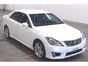 2010 TOYOTA CROWN