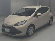 2023 TOYOTA AQUA