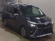 2020 TOYOTA VOXY