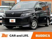 2014 TOYOTA VOXY