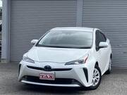 2020 TOYOTA PRIUS S