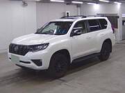 2022 TOYOTA LAND CRUISER PRADO