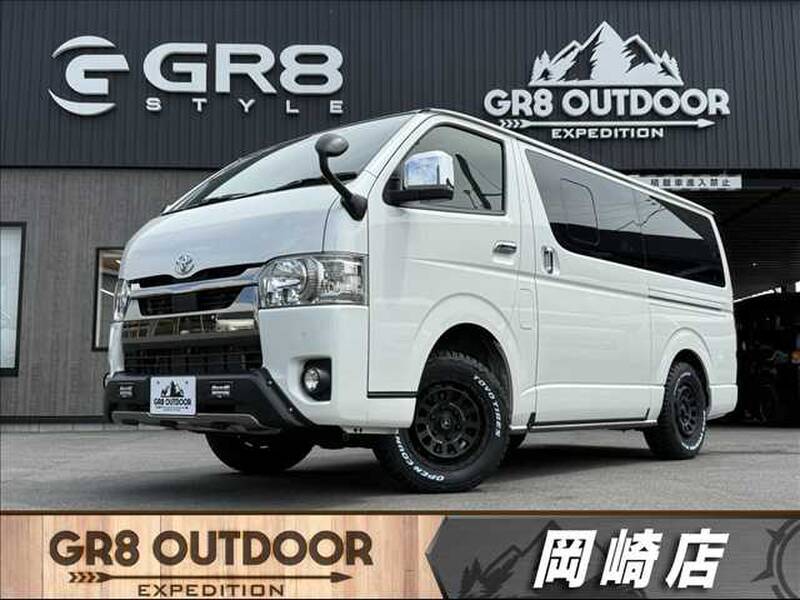 -HIACE VAN