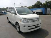 2007 TOYOTA NOAH X SPECIAL EDITION