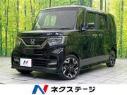 2017 HONDA N-BOX CUSTOM