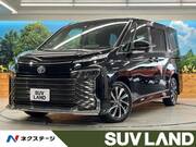 2022 TOYOTA VOXY