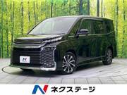 2022 TOYOTA VOXY