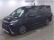 2018 TOYOTA VOXY