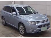 2013 MITSUBISHI OUTLANDER PHEV