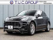 2016 PORSCHE MACAN