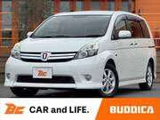 2013 TOYOTA ISIS